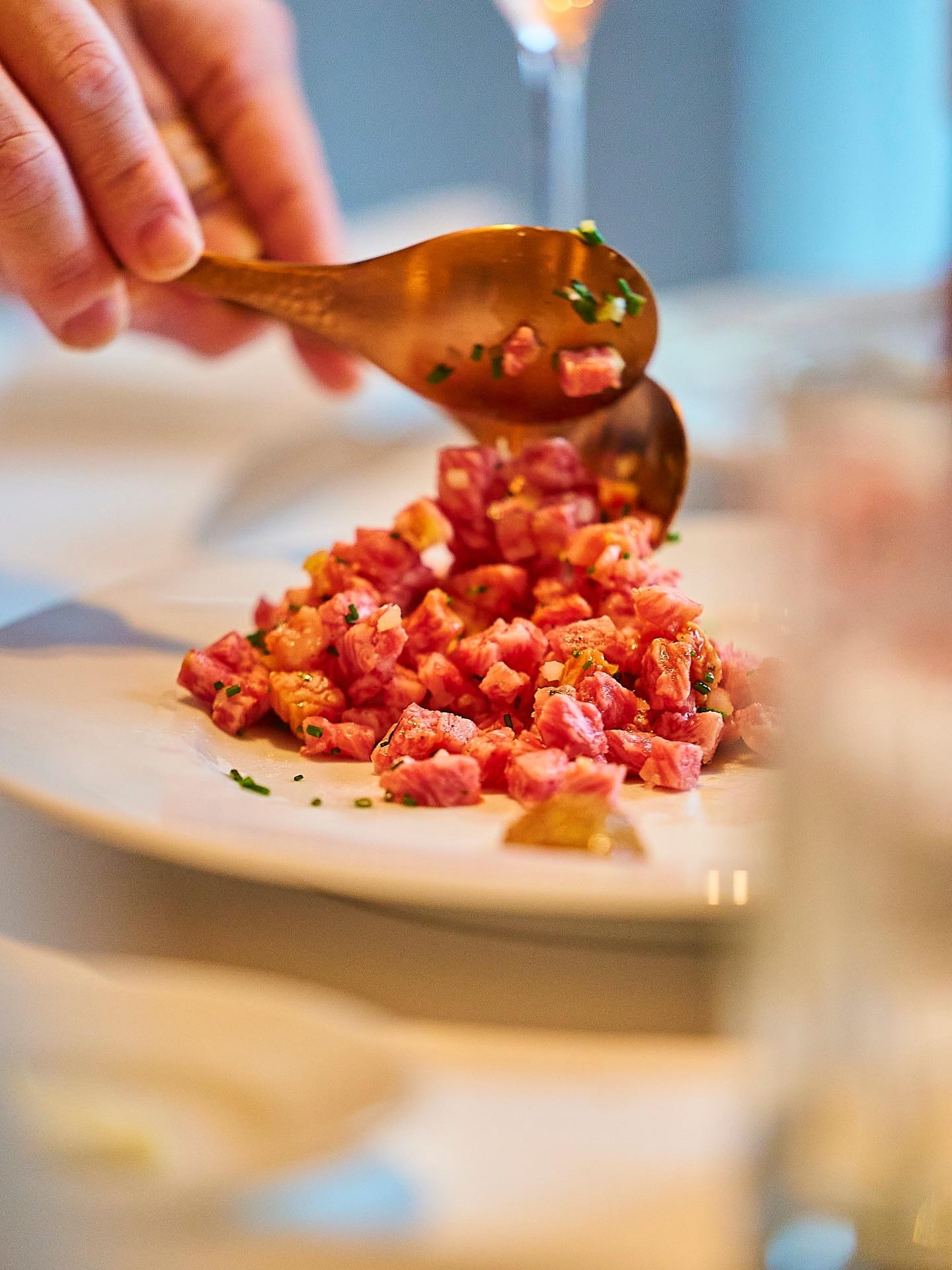 一口で感じる、「但馬太田牛」特有の濃厚な旨み。