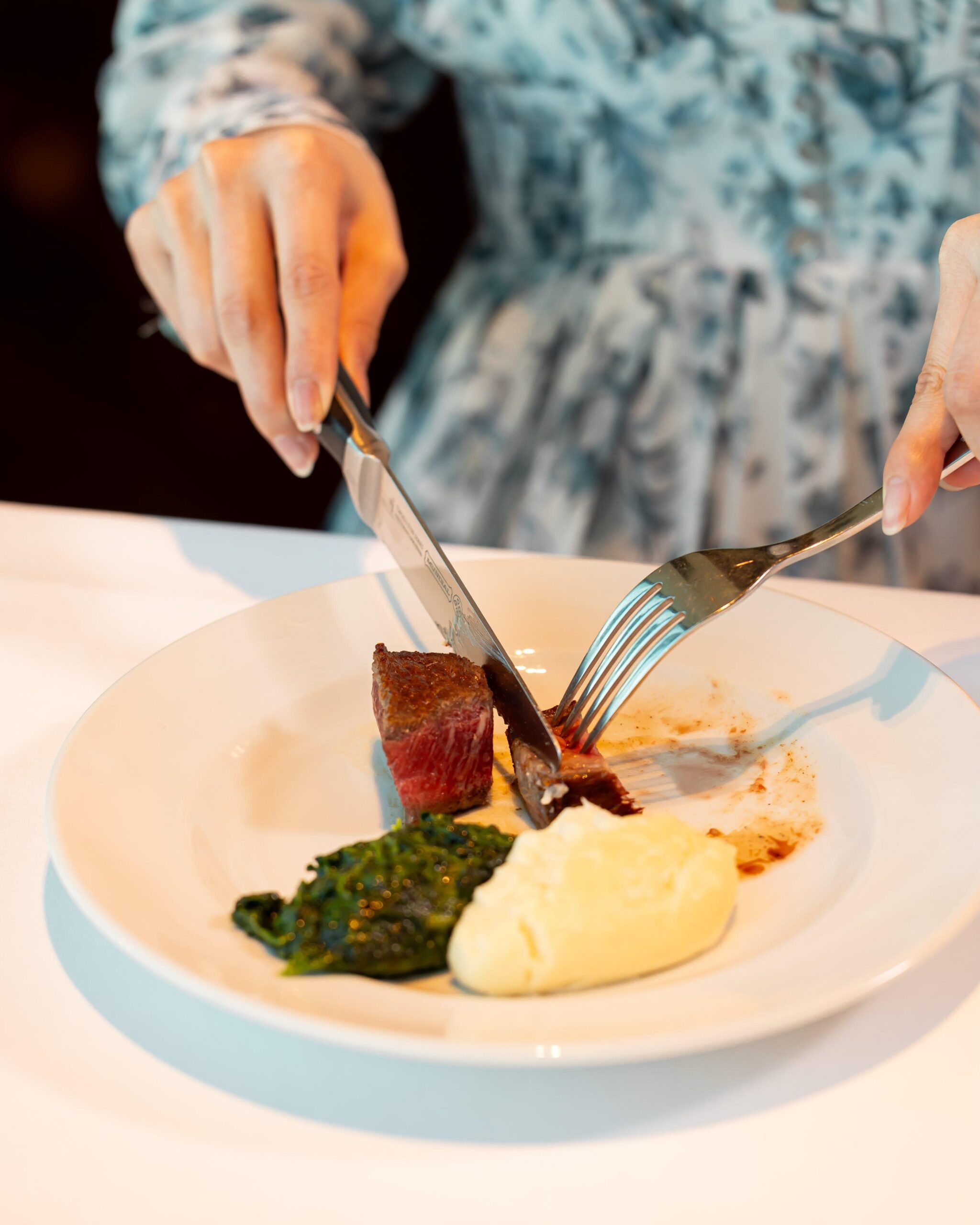 一皿に込められた香り、味わい、食感、そのすべてが心を満たす美食体験。